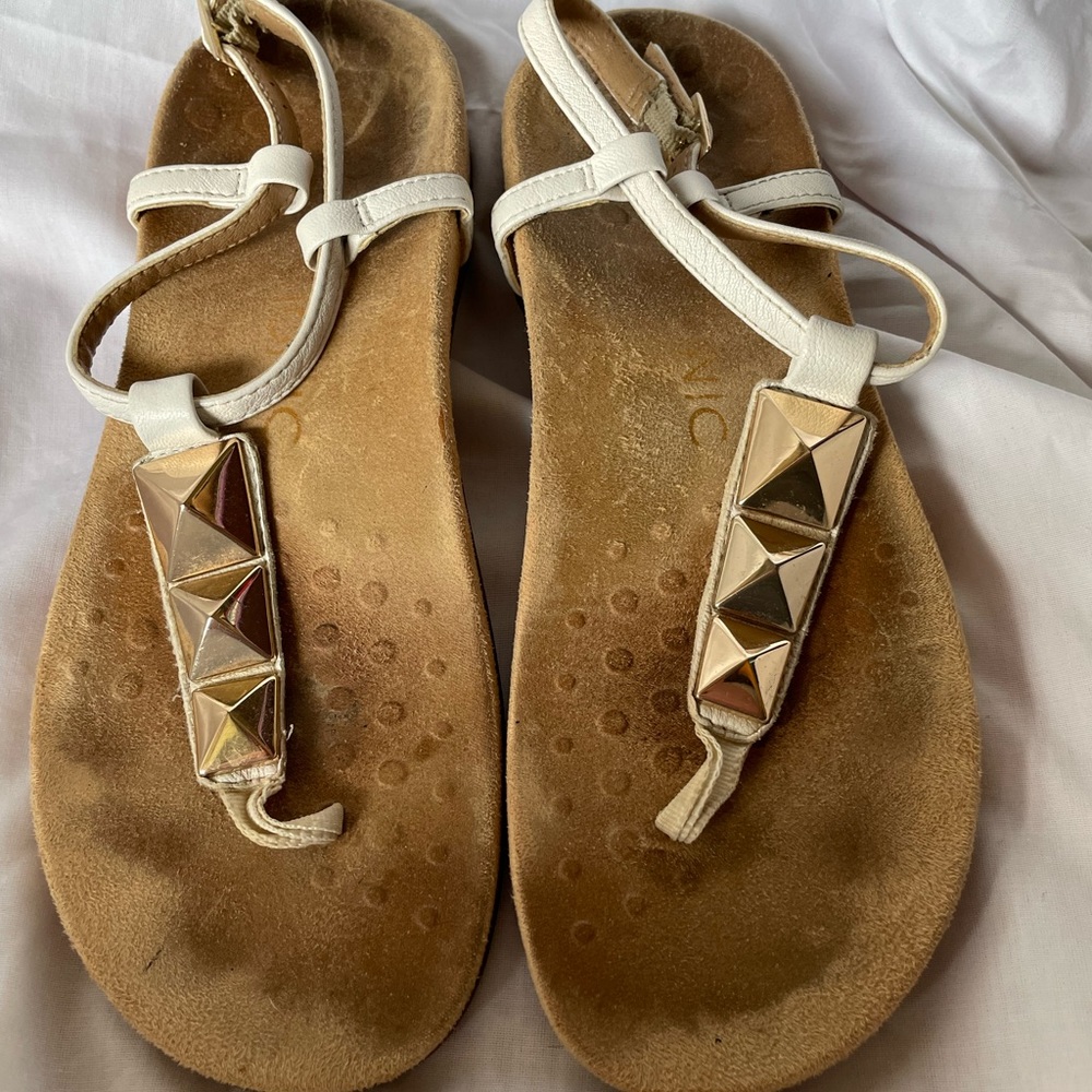 Womens sandals